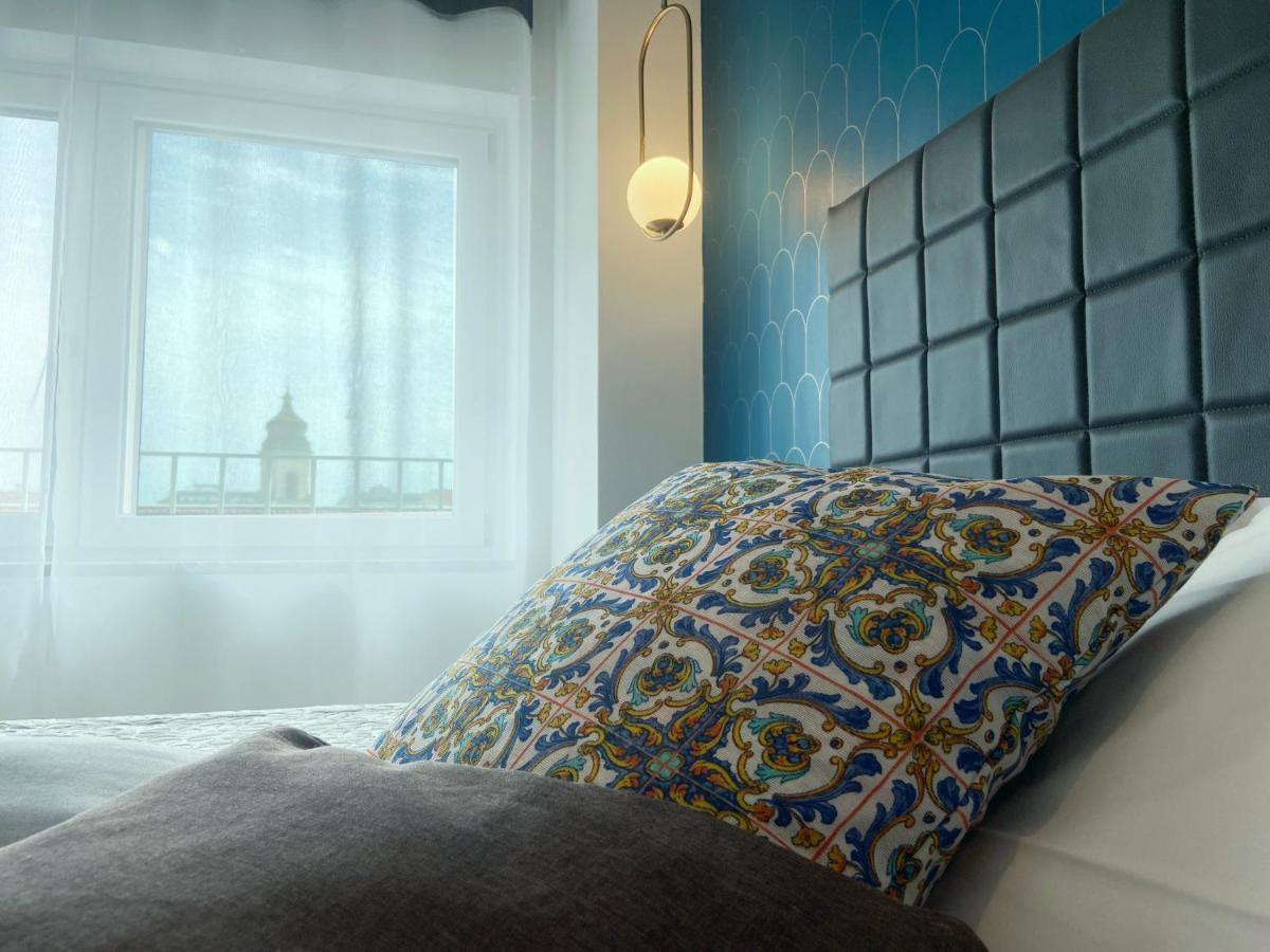 Bari Rooms Carulli Suite Buitenkant foto
