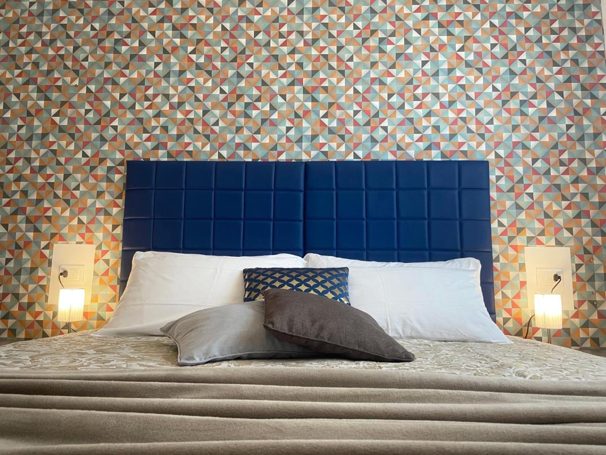 Bari Rooms Carulli Suite Buitenkant foto