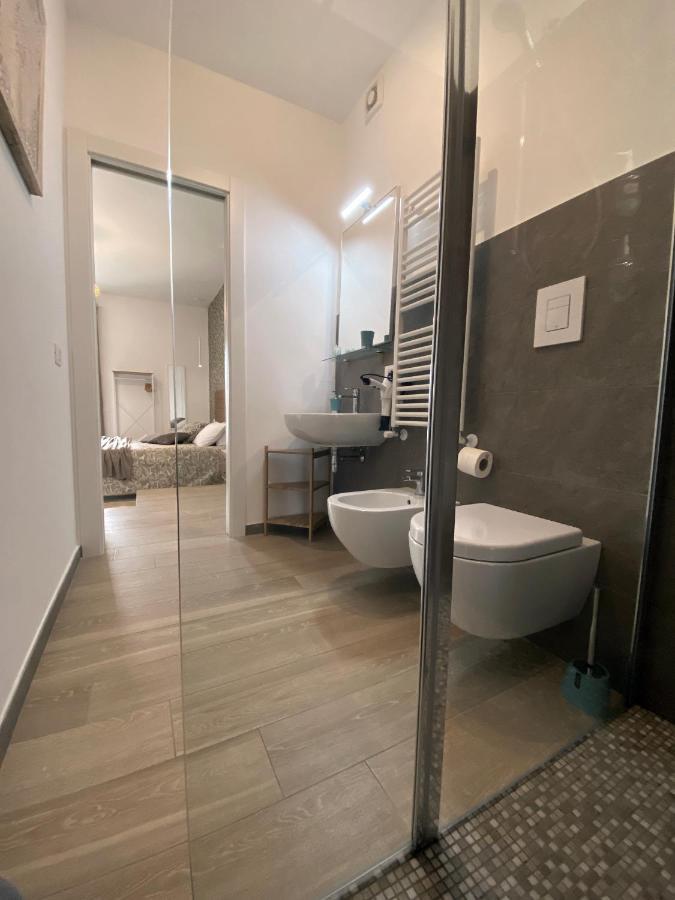 Bari Rooms Carulli Suite Buitenkant foto