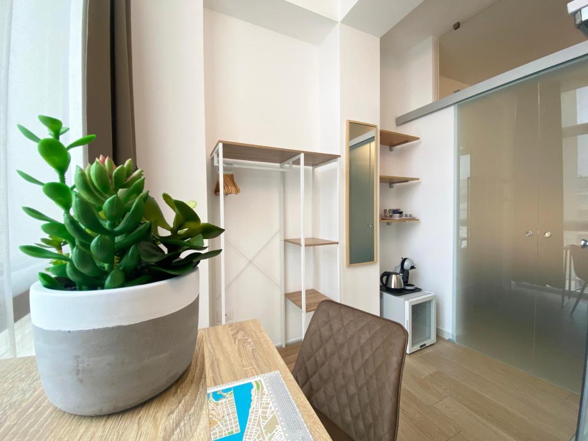 Bari Rooms Carulli Suite Buitenkant foto