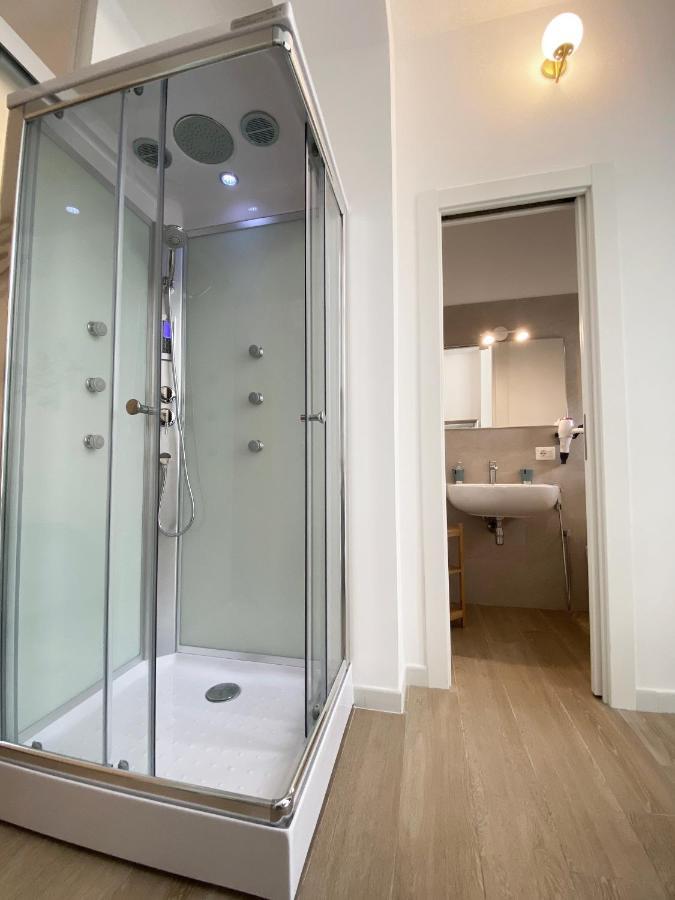 Bari Rooms Carulli Suite Buitenkant foto